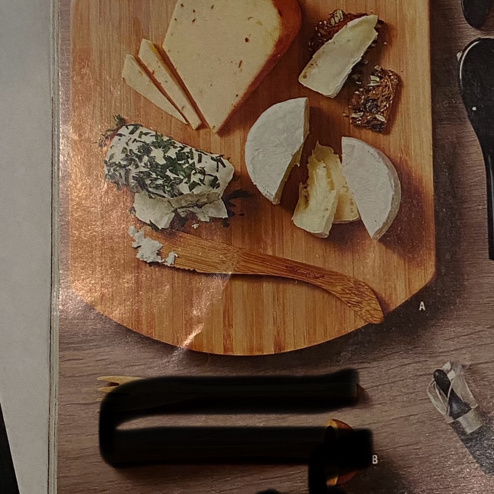 Pampered Chef Bamboo Cheese Board - Picture 3 of 3
